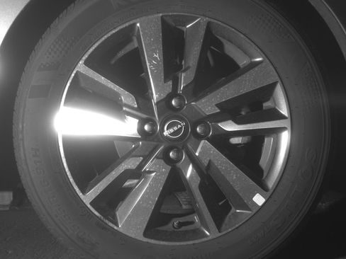 Used 2025 Nissan Versa SV image 13