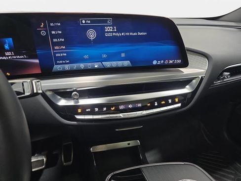 Used 2026 Cadillac Lyriq V image 20