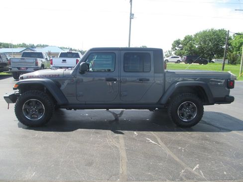 Used 2021 Jeep Gladiator Rubicon w/ Trailer Tow Package AWD/4WD image 11