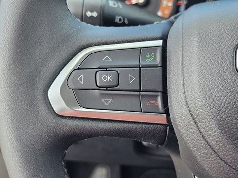 New 2026 Jeep Compass Latitude AWD/4WD image 41