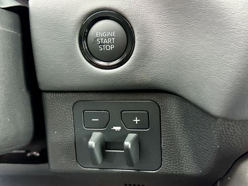 New 2026 Toyota Tundra Platinum image 31