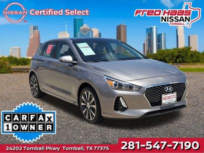 Used 2020 Hyundai Elantra GT w/ Style Package 02