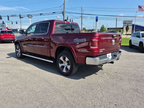 Used 2019 RAM 1500 Laramie AWD/4WD image 4