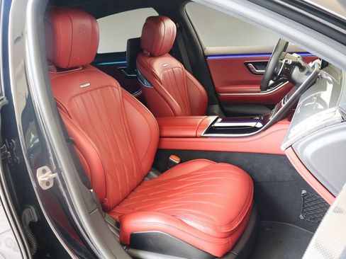 Used 2024 Mercedes-Benz S 63 AMG S image 18