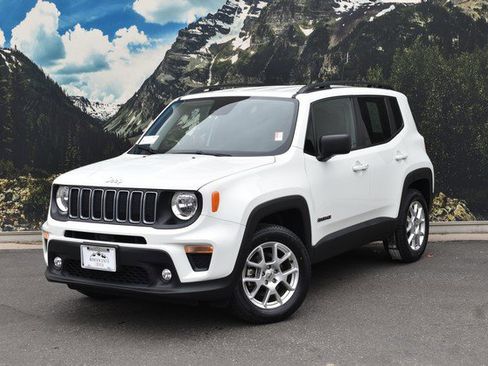 Used 2022 Jeep Renegade Latitude w/ Convenience Group image 6