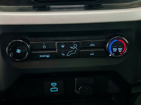 Used 2023 Ford F150 XLT AWD/4WD image 11