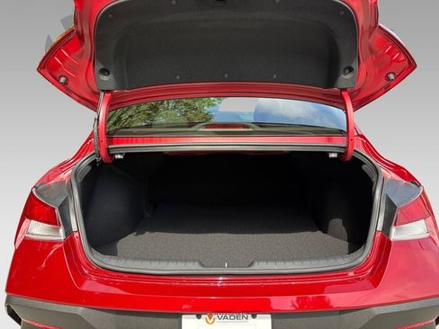 New 2025 Hyundai Elantra Sport image 19