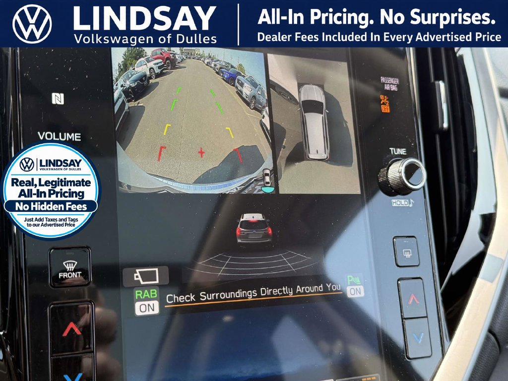 Used 2024 Subaru Ascent Touring AWD/4WD image 17