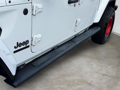 Used 2021 Jeep Gladiator Sport w/ Quick Order Package 24Q 80Th AWD/4WD image 10