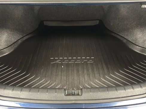 Used 2015 Honda Accord LX image 24
