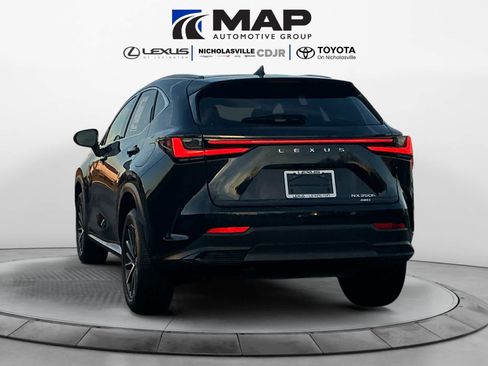 Used 2024 Lexus NX 300h AWD w/ Luxury Package image 4