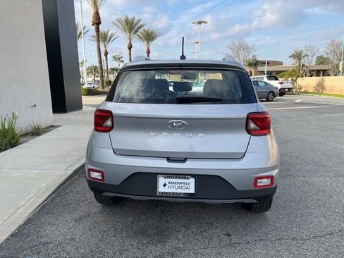 New 2026 Hyundai Venue SEL image 26