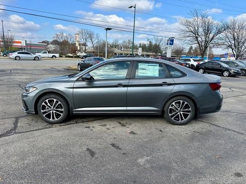 New 2026 Volkswagen Jetta Sport FWD image 4