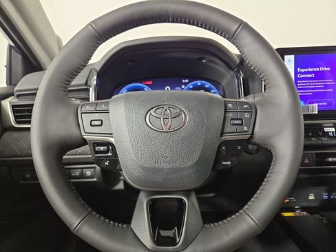 New 2026 Toyota Camry XLE image 24