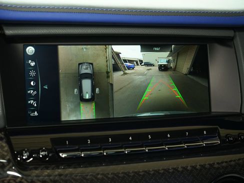 Used 2023 Rolls-Royce Cullinan Black Badge w/ Driver's Package image 18