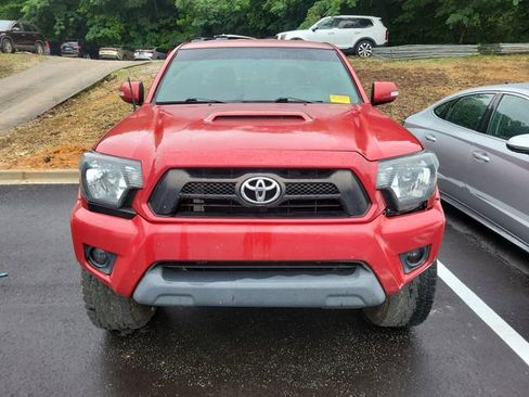 Used 2012 Toyota Tacoma PreRunner w/ TRD Sport Pkg RWD image 2