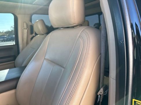 Used 2018 Ford F150 Lariat image 14