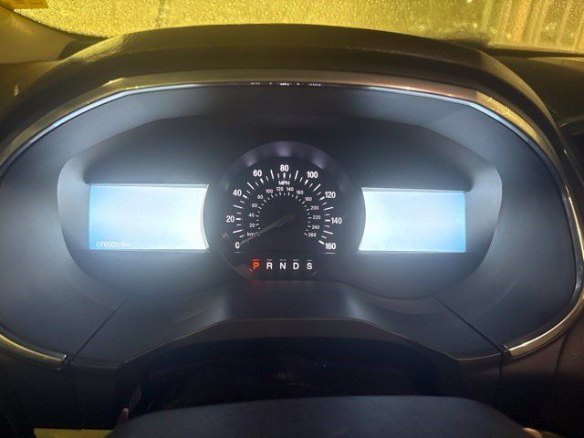 Used 2019 Ford Edge Titanium FWD image 15