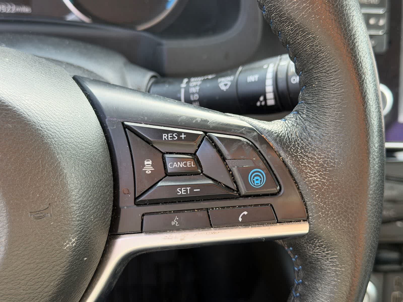 Certified 2022 Nissan Leaf SV Plus FWD image 16
