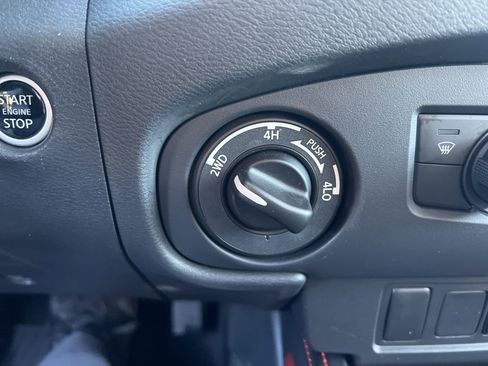 Certified 2024 Nissan Frontier PRO-4X w/ Technology Package image 54