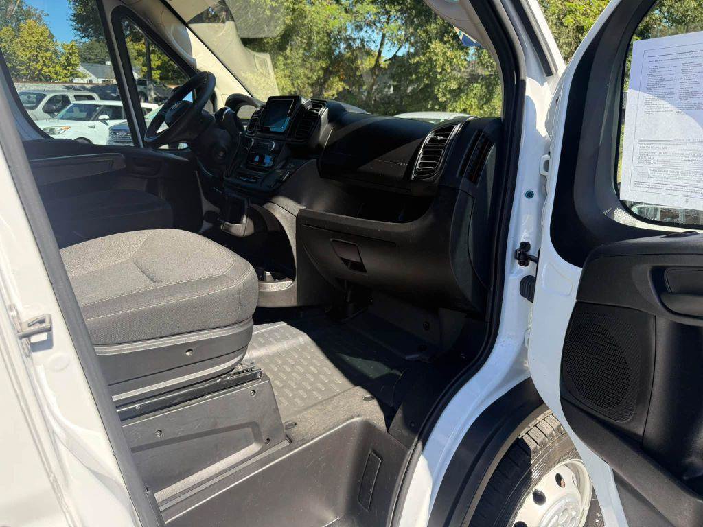 Used 2023 RAM ProMaster 2500 FWD image 23
