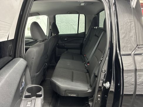 Used 2021 Honda Ridgeline Sport image 8