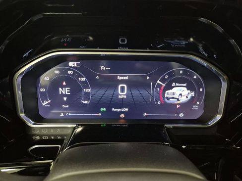 New 2026 GMC Sierra 1500 Elevation image 11