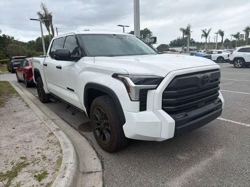 Used 2023 Toyota Tundra SR5 w/ SR5 Convenience Package RWD image 2
