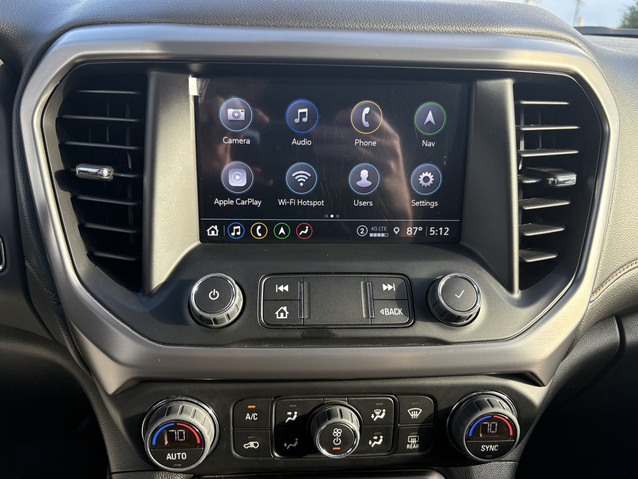 Used 2023 GMC Acadia AT4 w/ Technology Package AWD/4WD image 25