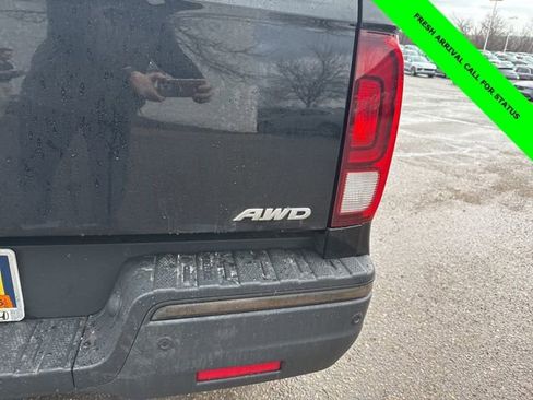 Used 2018 Honda Ridgeline Black Edition image 8