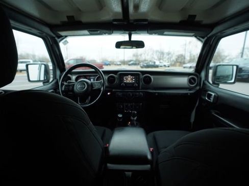 Used 2020 Jeep Wrangler Unlimited Sport S image 25