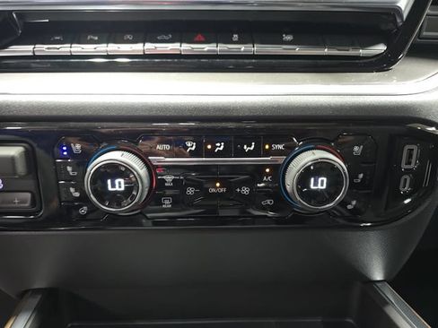 New 2026 Chevrolet Silverado 1500 High Country AWD/4WD image 23