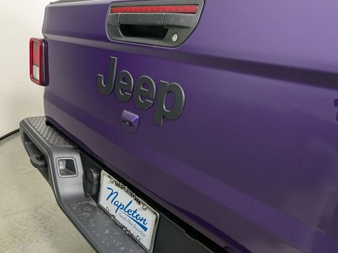 New 2026 Jeep Gladiator Sport image 9