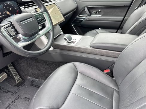 Certified 2024 Land Rover Range Rover SE AWD/4WD image 9