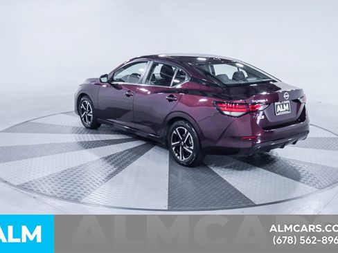 Used 2024 Nissan Sentra SV FWD image 7