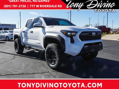 New 2025 Toyota Tacoma TRD Off-Road image 1