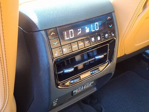 Certified 2023 Jeep Grand Cherokee L Summit AWD/4WD image 20
