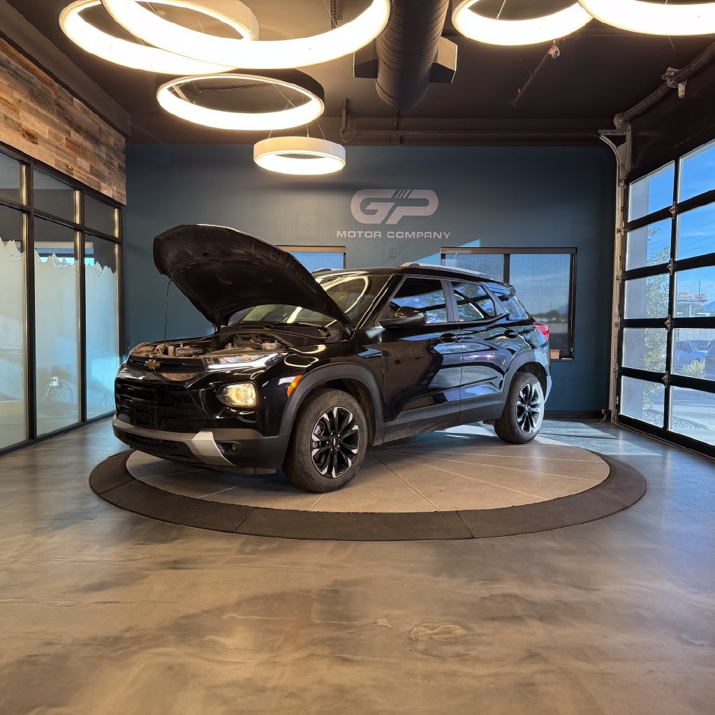 Used 2022 Chevrolet TrailBlazer LT FWD image 23