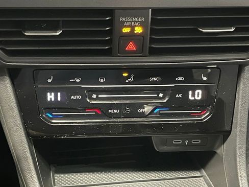 New 2025 Volkswagen Jetta SE image 10