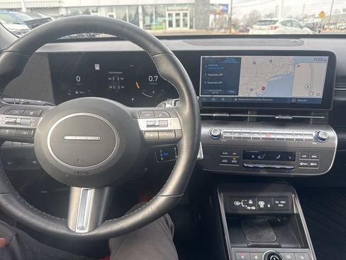 Used 2024 Hyundai Kona Limited image 25