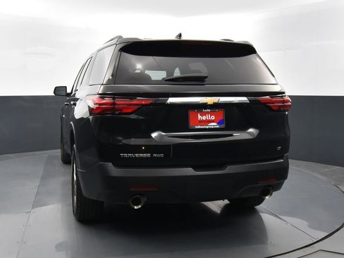 Used 2022 Chevrolet Traverse LT image 32