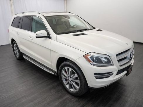 Used 2013 Mercedes-Benz GL 450 4MATIC image 2