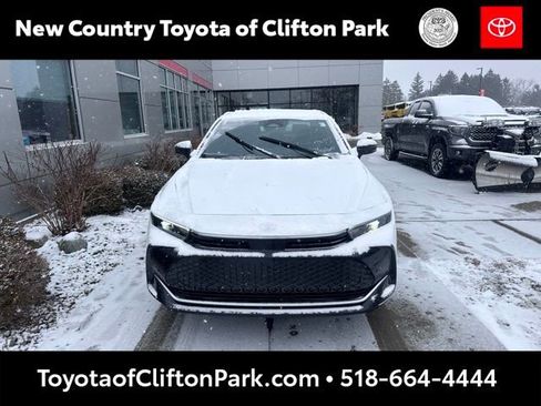 New 2026 Toyota Crown XLE image 8