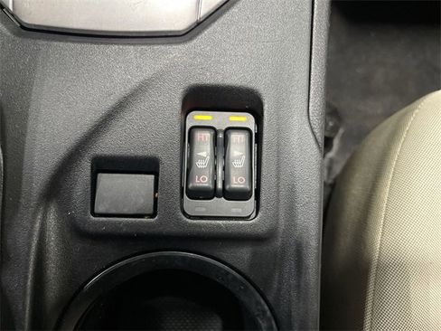 Used 2021 Subaru Impreza Premium image 30