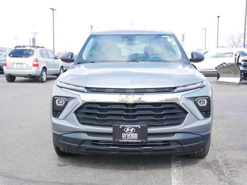 Used 2025 Chevrolet TrailBlazer LS w/ LS Convenience Package image 8