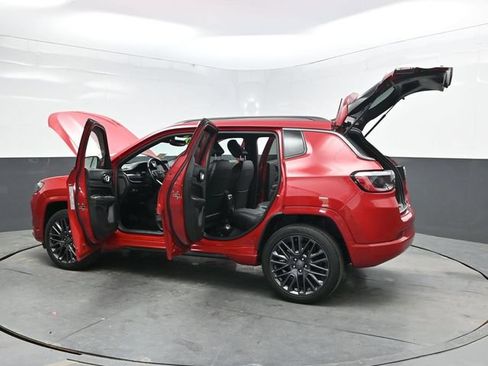 Used 2022 Jeep Compass Limited AWD/4WD image 49
