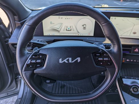 Used 2022 Kia EV6 GT-Line w/ GT-Line Suede Seat Package image 19