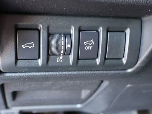 Used 2022 Subaru Outback Touring w/ Popular Package #2 AWD/4WD image 23