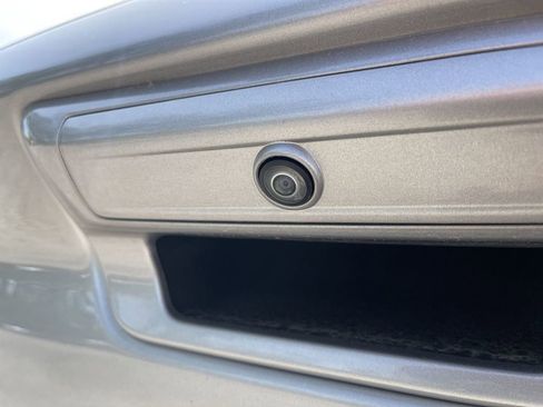 Used 2019 RAM 1500 Big Horn RWD image 8