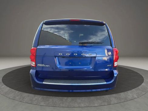 Used 2020 Dodge Grand Caravan GT image 6